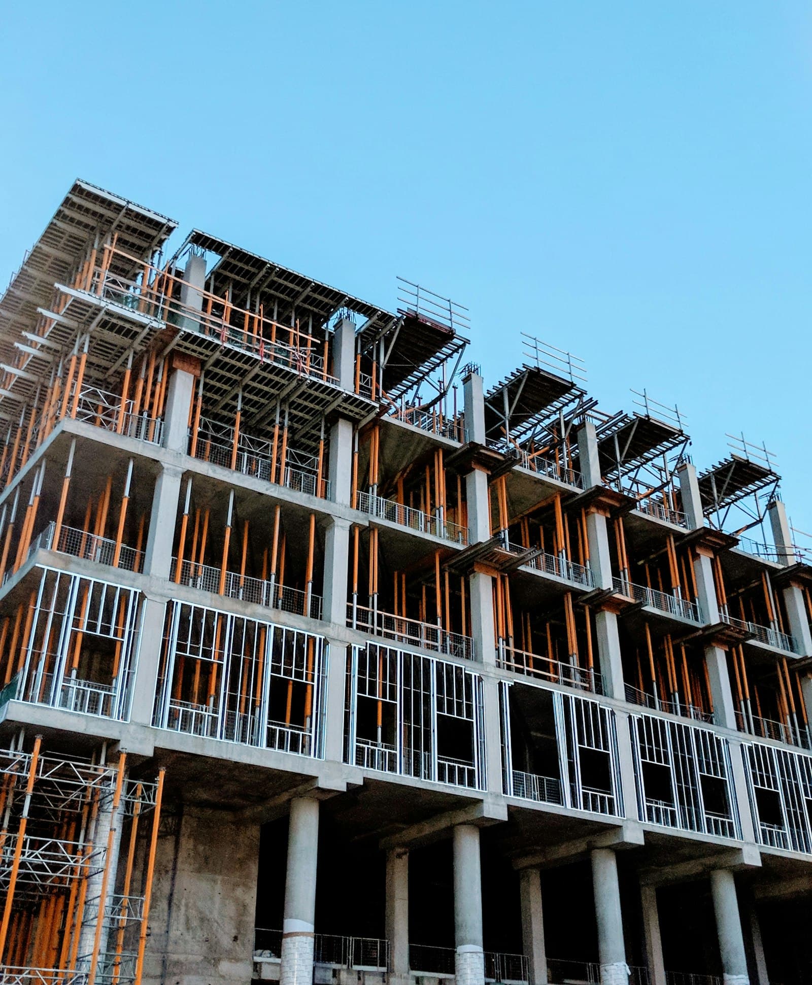 Construction services by ARAB TECH